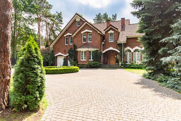 Best Commercial Driveway Pavers  in Suncook, NH